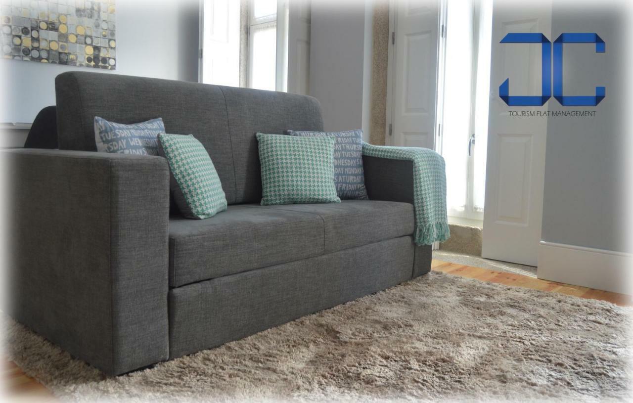 #Four Apartment By Jc Porto Luaran gambar