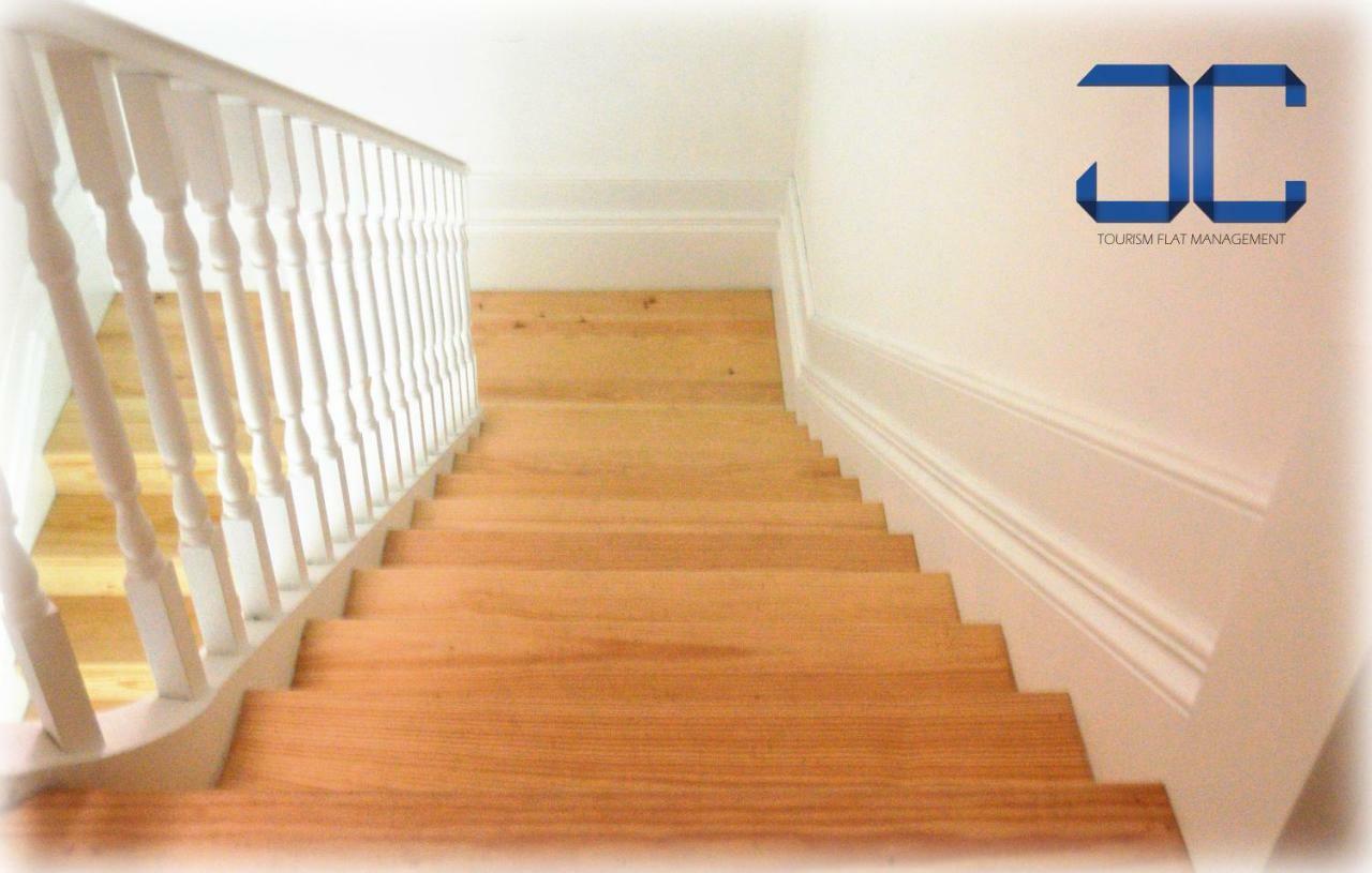 #Four Apartment By Jc Porto Luaran gambar